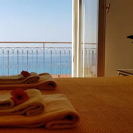 Apartament Attico 14